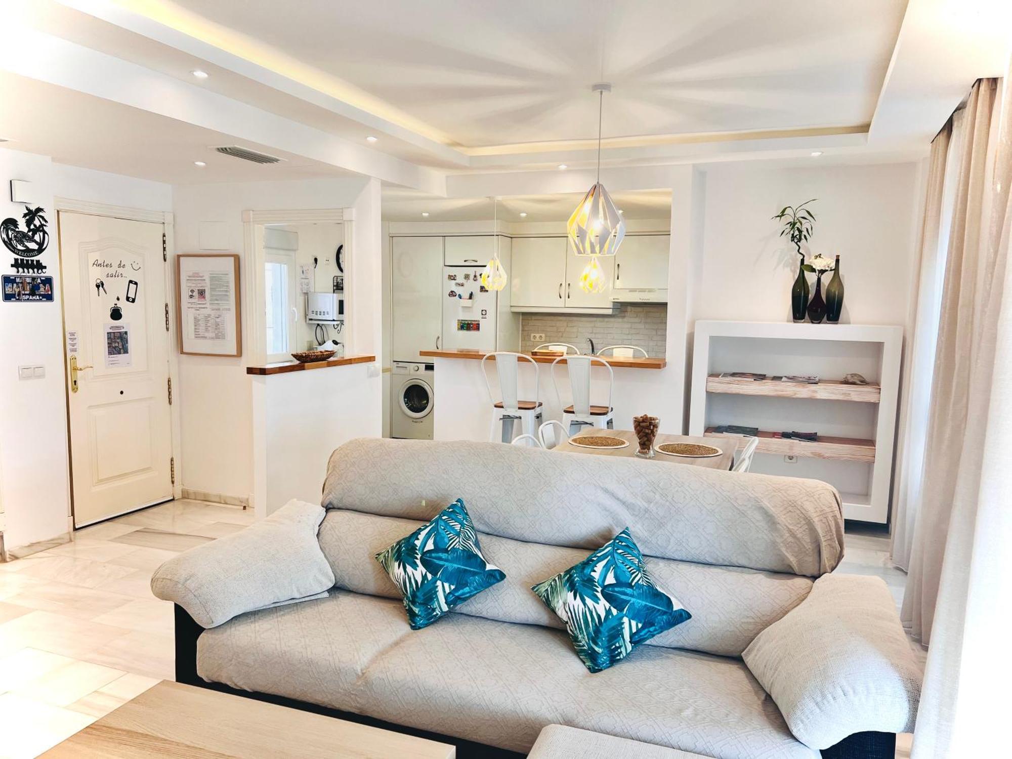 South Of The Sun Apartment Marbella Exterior photo